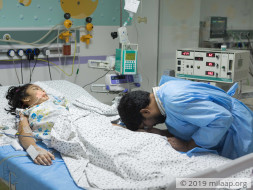 This Little Girl Is In A Coma, Fighting For Her Life In The ICU