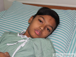 Security Guard Has Nothing Left To Save His 13-Year-Old From Cancer