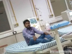 Help 28-year-old Chennakesavan fight kidney failure