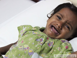 Poor Gas Delivery Man Has Few Weeks To Save Baby From Heart Defects