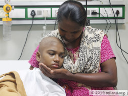 Help this nurse save her 14-year-old daughter from cancer