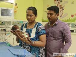 This Couple Fears They Will Lose One Of Their Twin Babies Without Help
