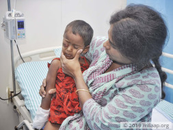 With Rs 1000 Left, Unemployed Single Mother Struggles To Save Her Baby