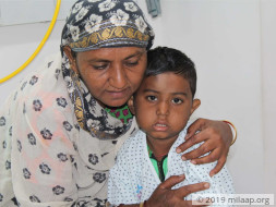 Afan needs your help to undergo his treatment