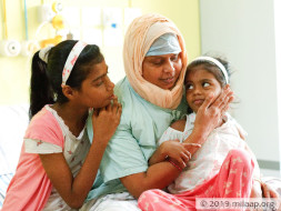 Help Arfa Khatoon Fight Carcinoma Right Breast