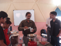 I am fundraising to support Vigyan Ashram's DIY (Do-It-Yourself) lab in expanding its reach in Pune through different information dis-emmination ways
