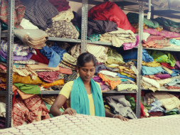 Help Ameena and her group to get a working capital loan