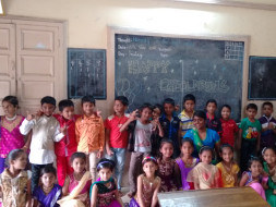 I am fundraising to help my daughter's class.