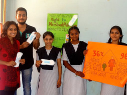 I am fundraising to Wo din, Wo baat