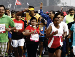Vikas runs the Delhi half-marathon for United for Hope on Nov. 29th