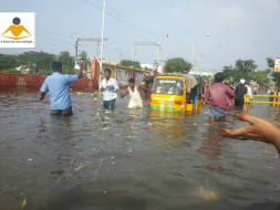 Lets help our Chennai and Cuddalore people to get back their normal lives .......