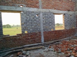 Fundraising for the Sondka low income community in Chattisgarh to help them rebuild a school. Please support with your contribution!