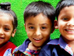 Provide nutritious meals to impoverished children in Pune