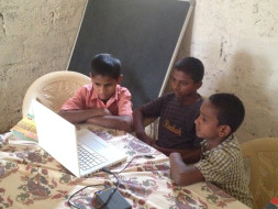 I am fundraising to teaching computer science to underprivileged children