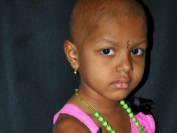 Do your bit for Deepika s shoulder cancer treatment