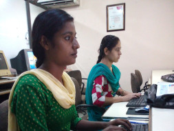 simarjit want to buy new computer for her practice at home