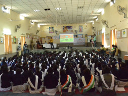 Help IIT-Kanpur Alumnus To Conduct Science Seminars In Govt Schools