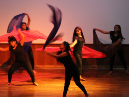 Help 14 girls from Mumbai’s red-light area perform on UK stages!