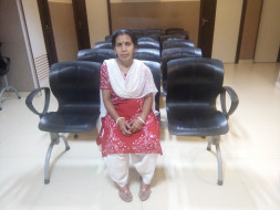 Help Mita Saha undergo a spinal surgery