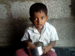 This Mechanic Needs Your Support To Give His Child A Painfree Life