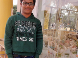 Help Sumit Attend Harvard Project For Asian International Relations