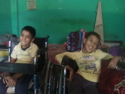 Please help Shamim Bano & Rabiya Bano fight cerebellar ataxia.