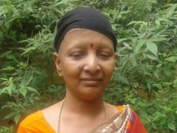 Help Jayanthi to fight against cancer.