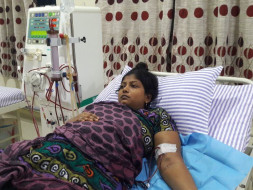 Help This Young Mother Reshma For Her Kidney Transplant Surgery