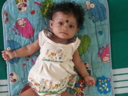 This Blind Sitar Player's Baby Daughter Needs An Urgent Heart Surgery