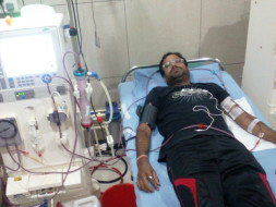 Help Mazid khan for kidney transplantation.