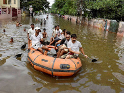 Help flood victims