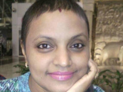 Help Monalisa fight breast cancer