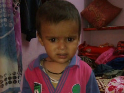 “I don't earn enough for us to eat, how can I save my baby's life?"