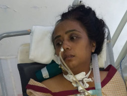 Help 6 year old Daughter Akshara who is eagerly waiting for her mother