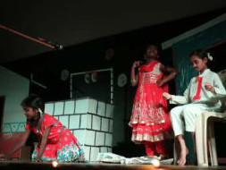 Help Dramebaaz Bangalore take theatre to 500 underprivileged kids!