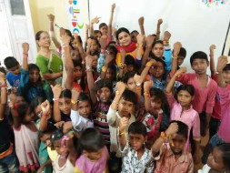 Help Children At Kahaanighar Fail To Find A Reason To Fail