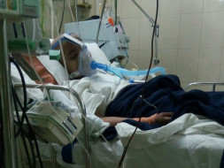 Orissa Policeman's Daughter Pleads For Help To Beat Bone Cancer