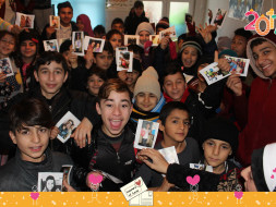 Help Letters of Love send Handwritten Postcards to Refugee Children.