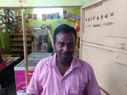 Help Santosh to get his Mother cured of cancer