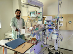 Help my baby-twins to alive