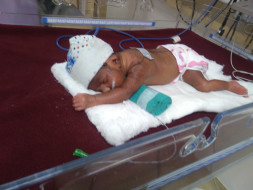 Kindly help me to save my baby