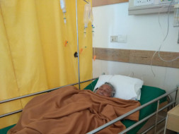 Need Urgent Help for Devi Ma Save Her Right Hand
