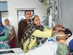 28-year-old Tabresh is bleeding profusely due to liver failure