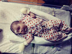 15 days old B/o Niti Need your help to live