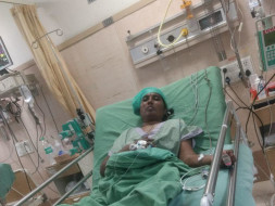 Please Help My Chithi Uma Maheshwari to recover from thrombosis