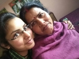 Help Kajol to revive her mother from a blocked heart valve