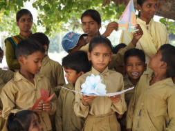 Support Quality Education for 500 disadvantaged Children