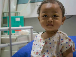 Helpless Uber Driver Is Struggling To Save His Baby From Blood Cancer