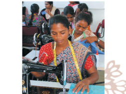 Support Empower Gypsy Women in Rural Tamil Nadu.