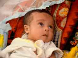 Shreyan Vomits 8 Times A Day And Is Underweight Because Of A Bad Heart